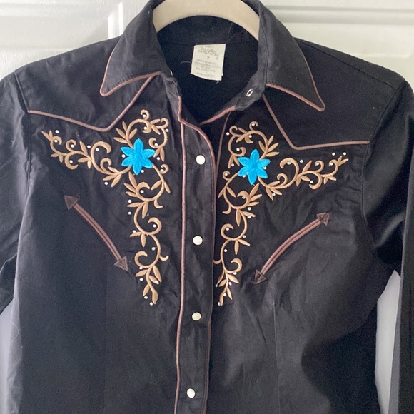 Sedona West Other - VTG Sedona West Girls Western Embroidered Shirt. Size 7